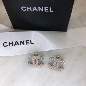 Chanel CC Logo Silver Pearl Stud Earrings